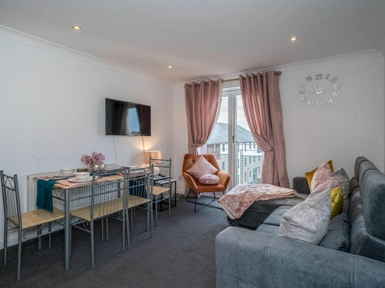 Apartamento Pass The Keys Cosy Edinburgh Flat Exterior foto