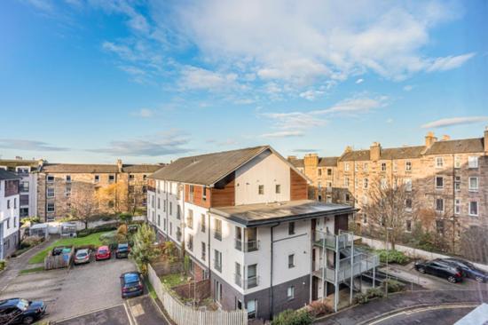 Apartamento Pass The Keys Cosy Edinburgh Flat Exterior foto